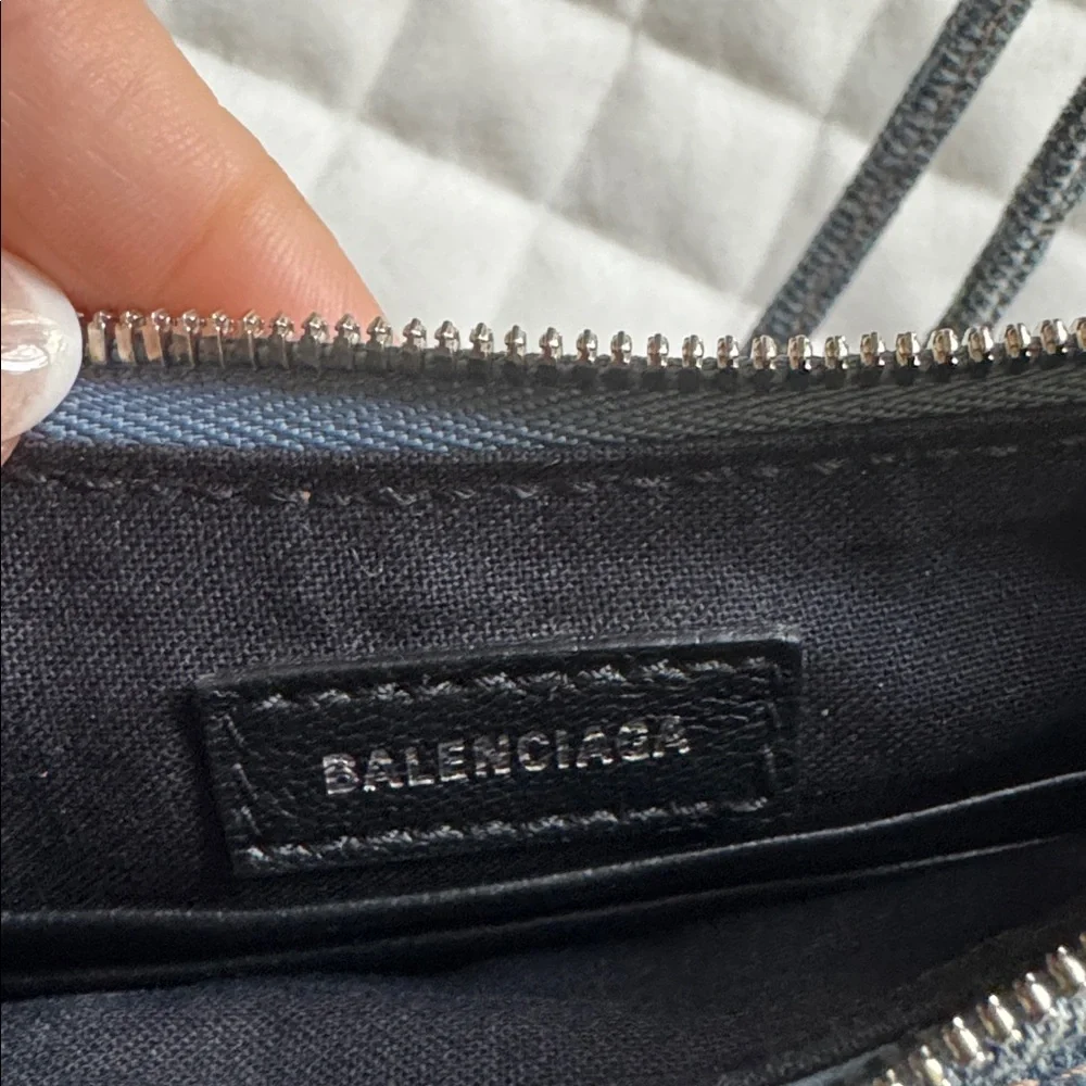 Balenciaga Denim crossbody Bag - Picture 4 of 8